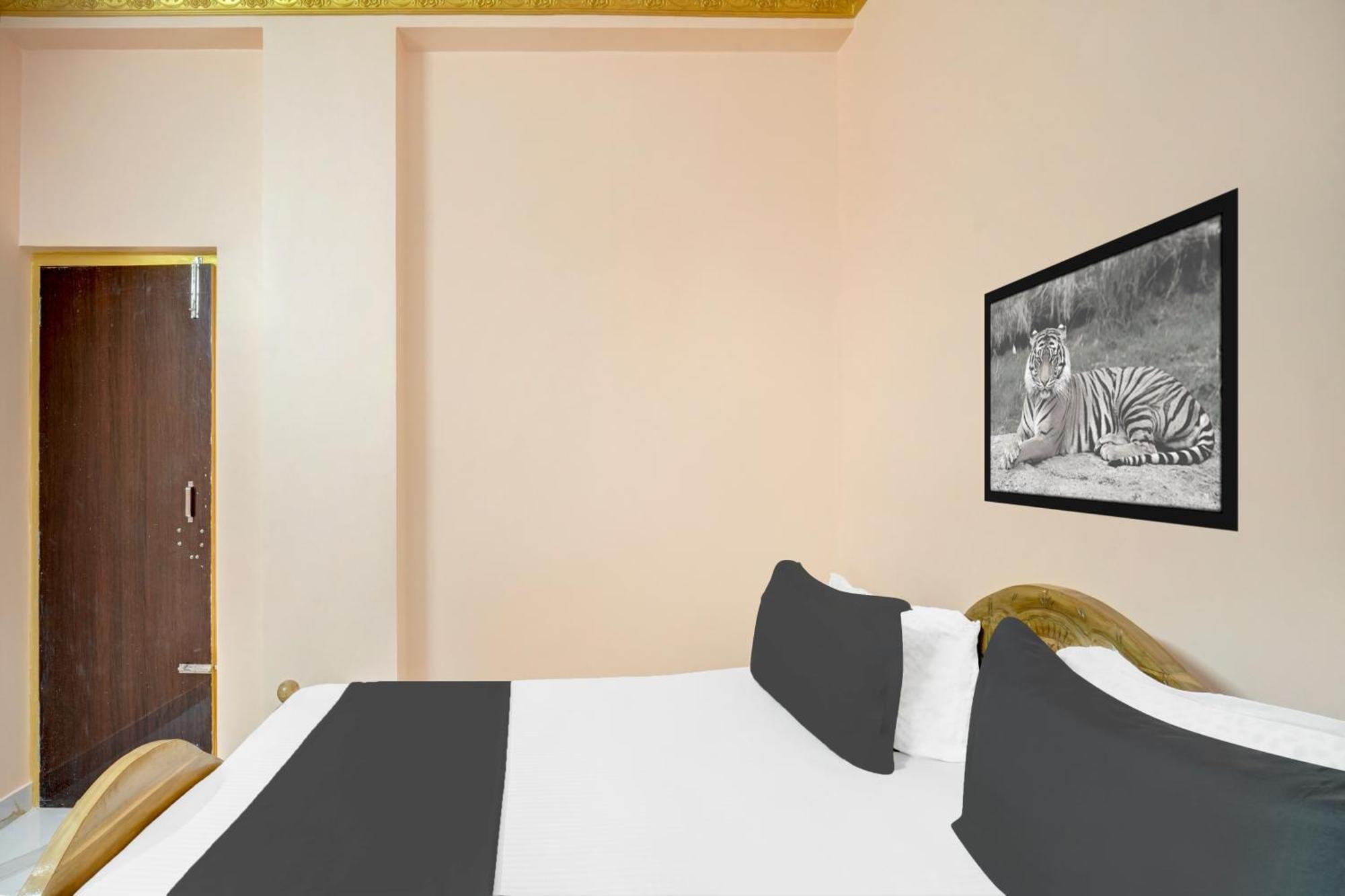 Hotel O Radhe Shyam Guest House Patna  Buitenkant foto